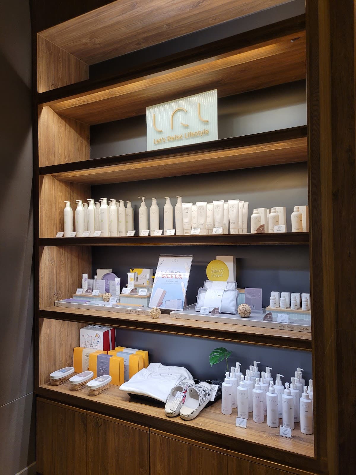 Let's Relax Spa - Mahanakhon CUBE — photo 1