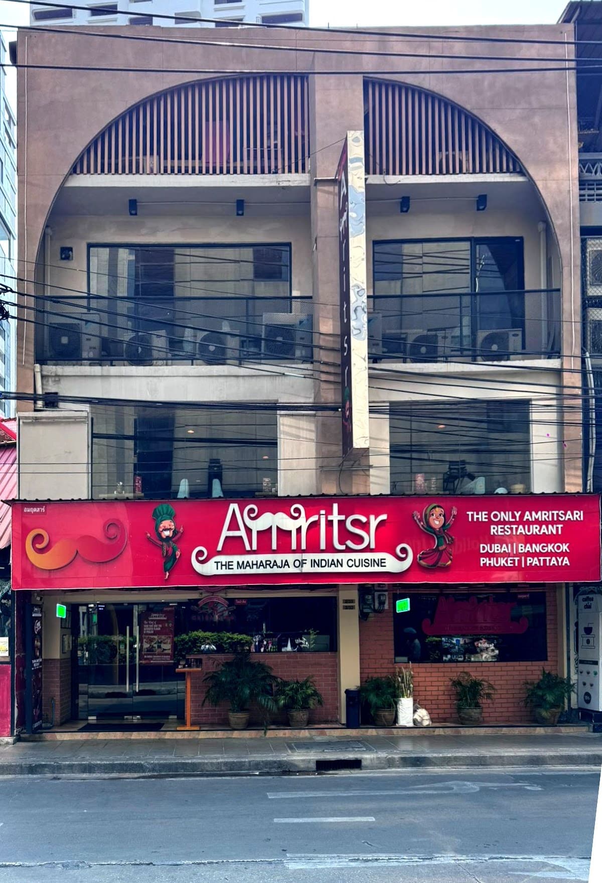 Amritsr Restaurant Sukhumvit Soi 22 - IndianRestaurant in Bangkok