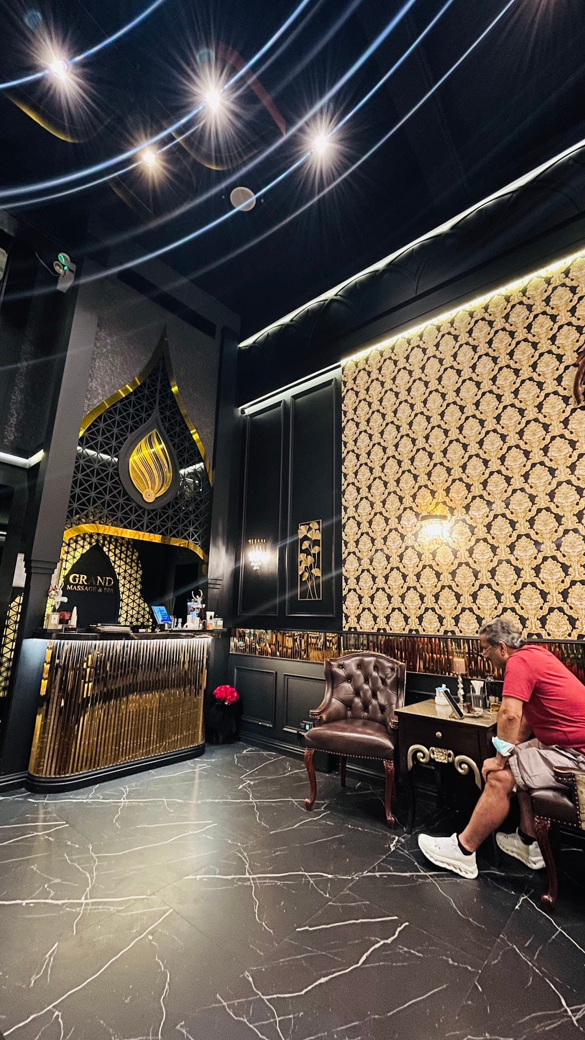 Grand Massage and Spa - Nana — photo 1