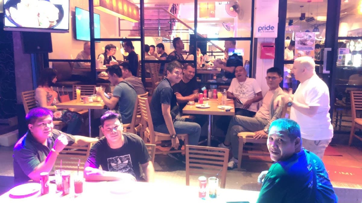 Pride Bar and Restaurant — photo 1
