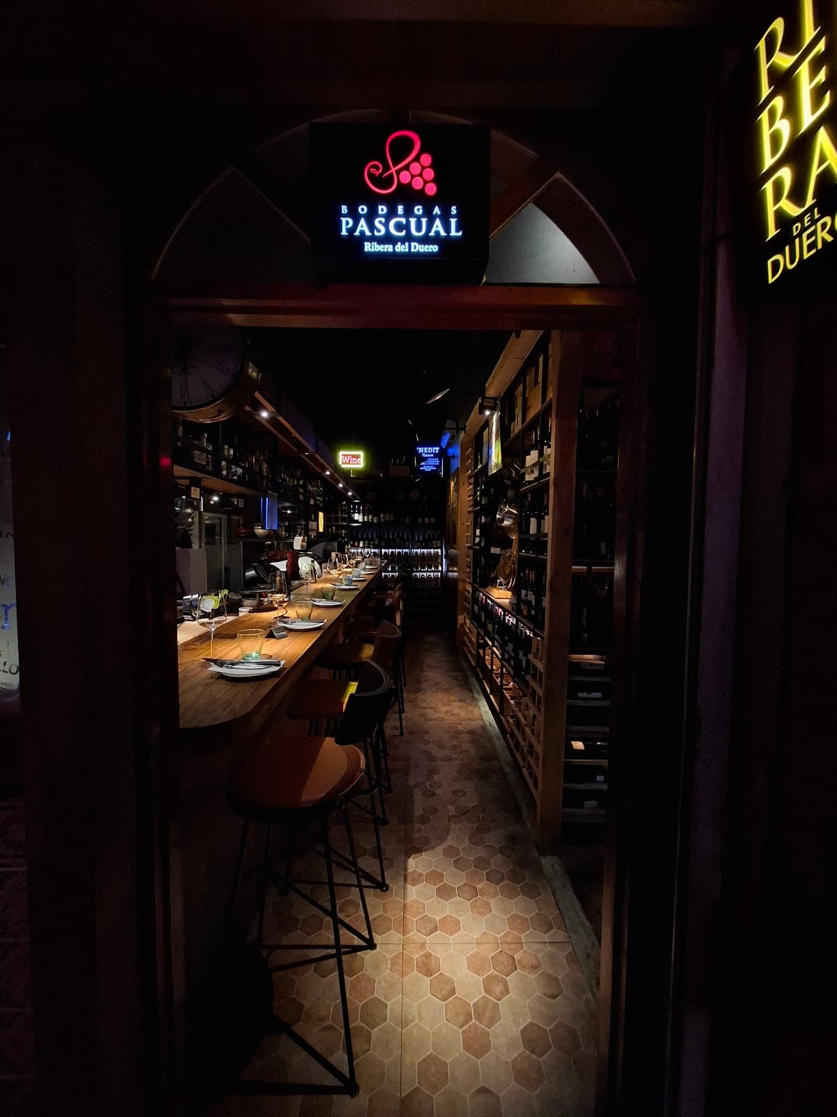 PaLeTa: Iberico, Wine, Bar — photo 1