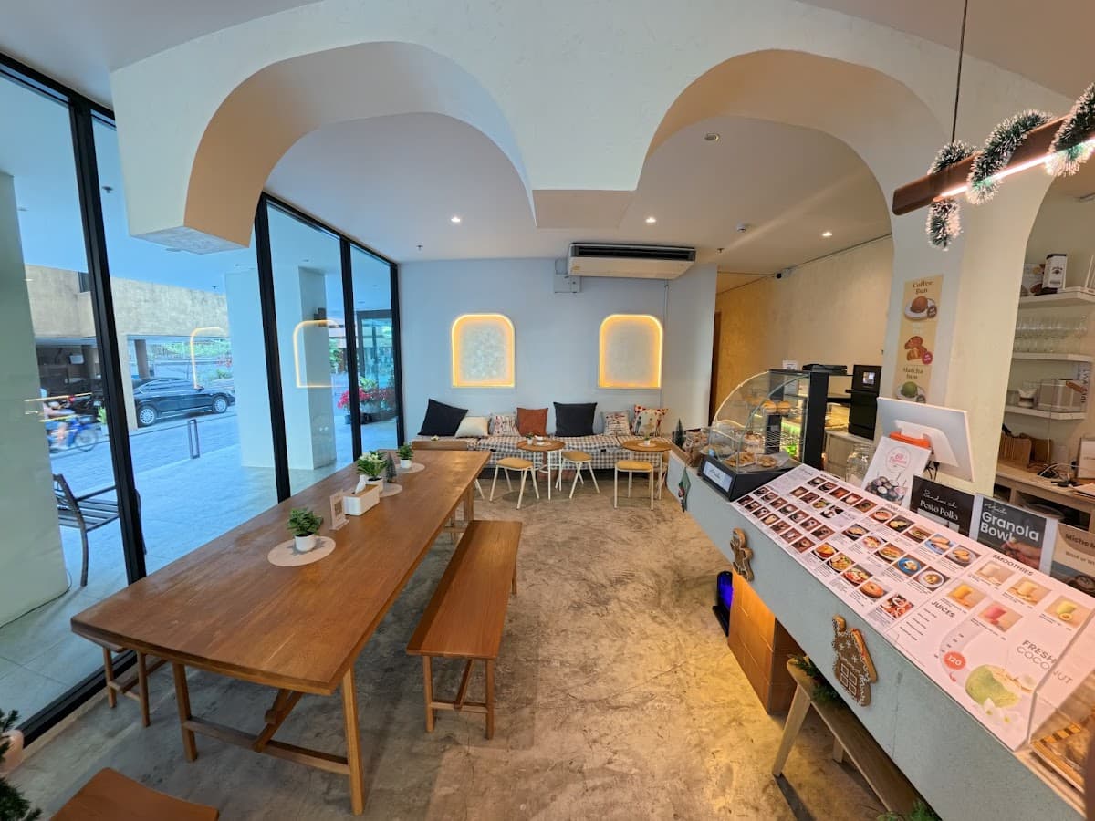 Miche Boulangerie & Coffee Bar — photo 1