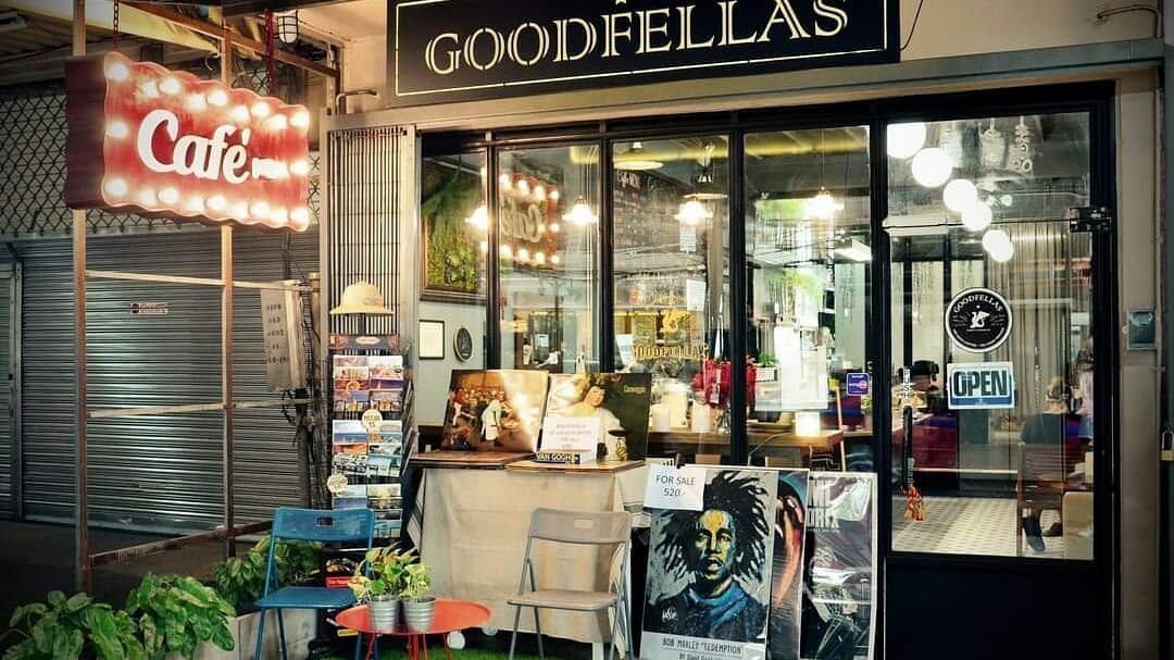 Goodfellas Thong Lo Cafe — photo 1