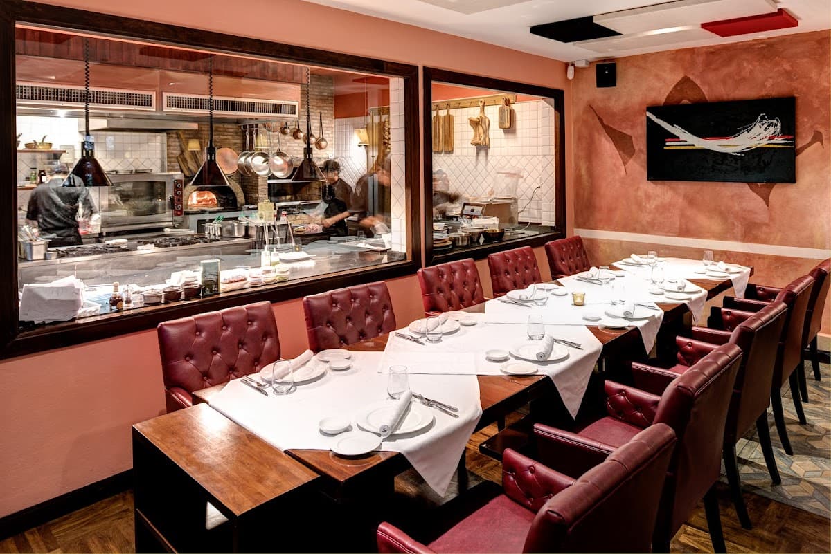 Lenzi Tuscan Kitchen — photo 1