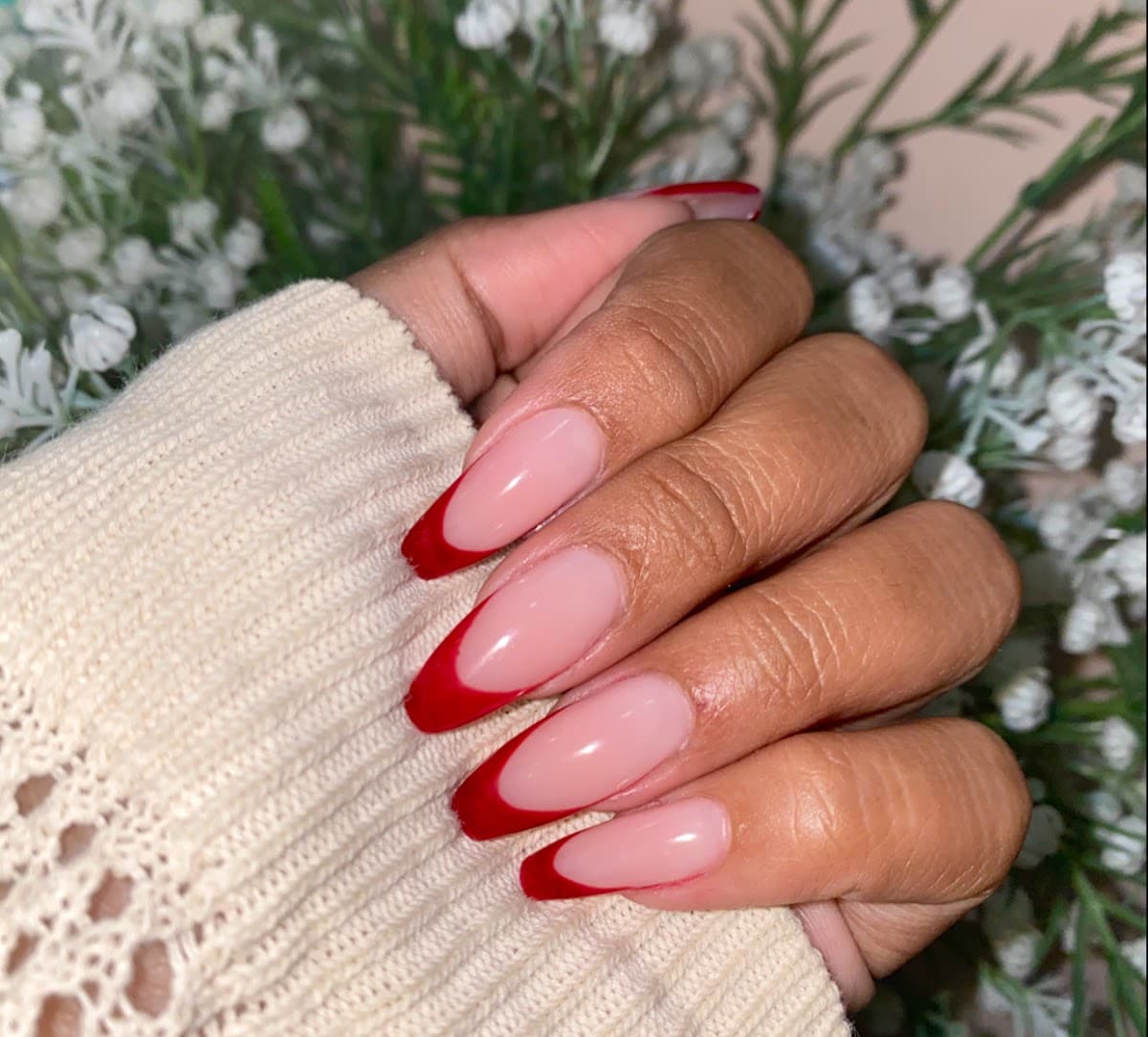 OMG nails n spa x Is EARN art of beauty — photo 1