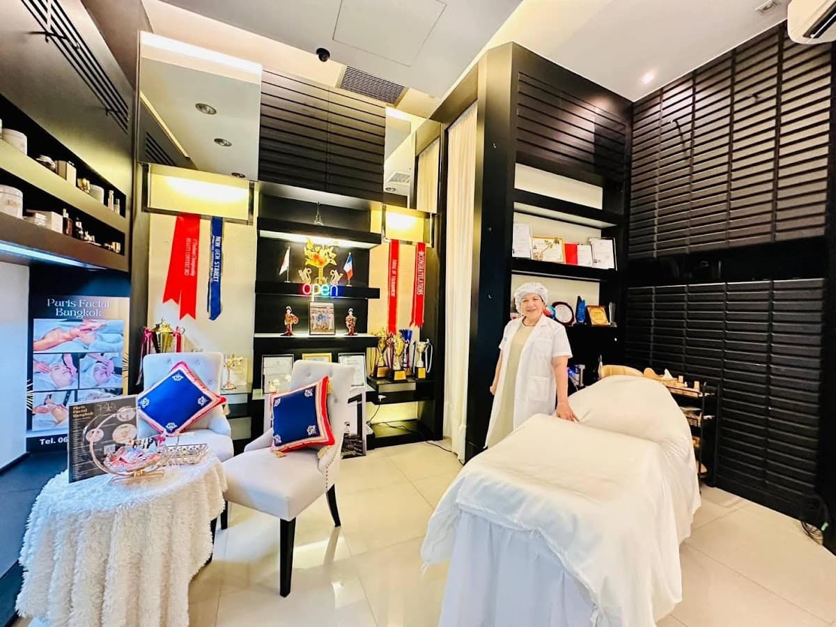 Paris Facial Bangkok (Park Lane Ekkamai) — photo 1