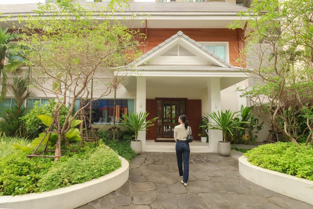 Makkha Health & Spa Bangkok (Sukhumvit 24) — photo 1