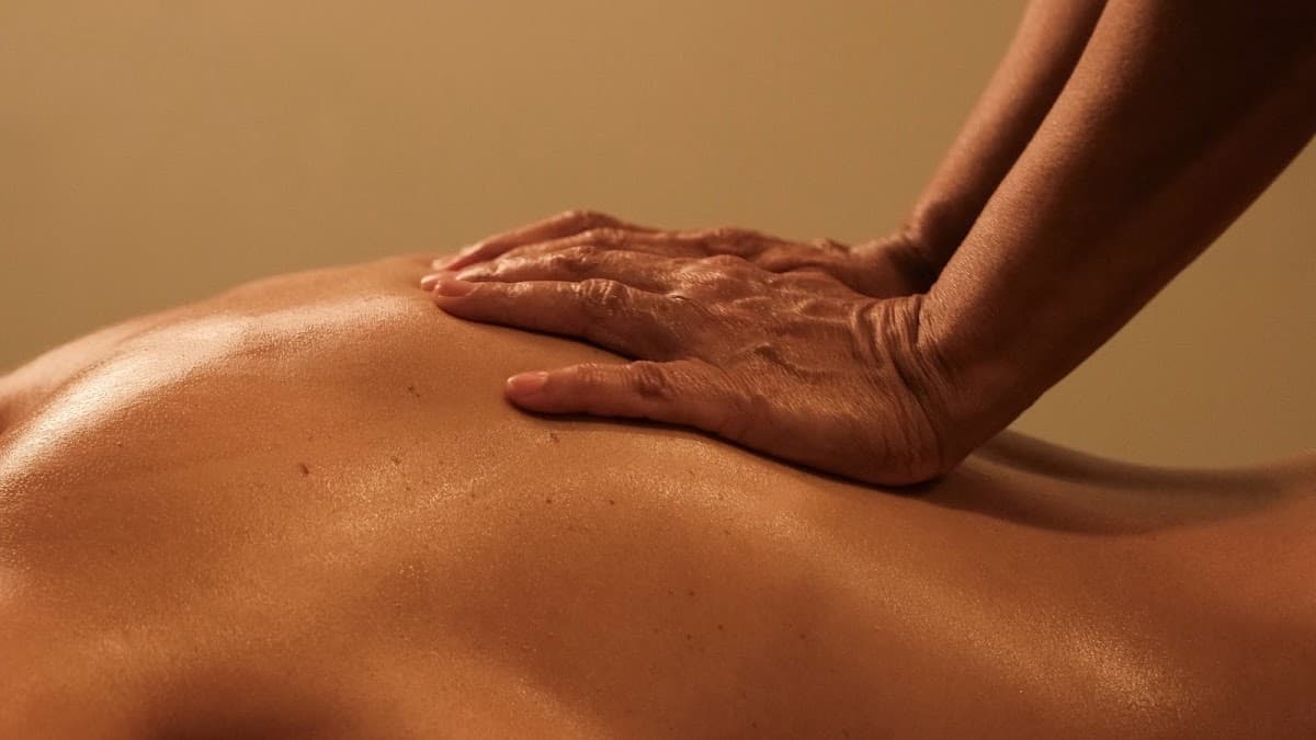 SAYA LUXE Massage & Spa Bangkok — photo 1