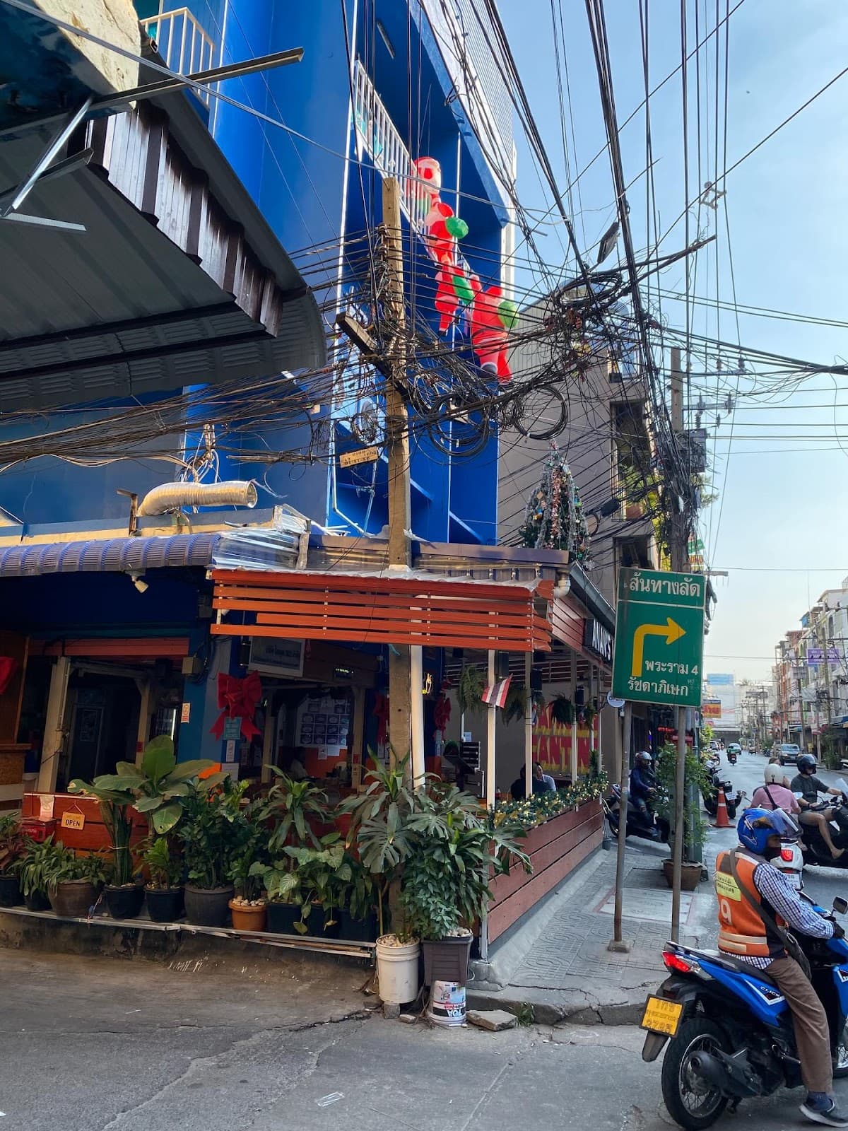 Anan's kitchen Thai Restaurant — photo 1