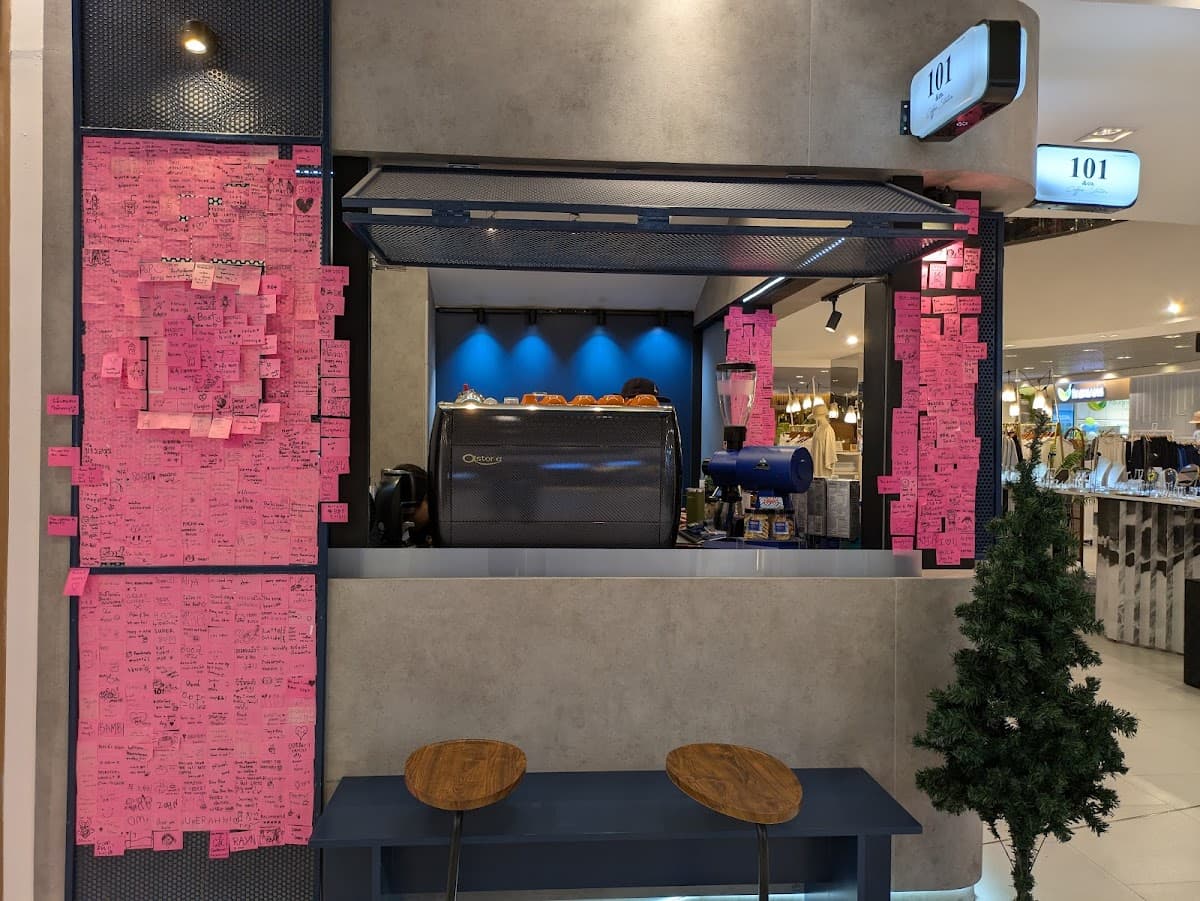 101 & Co. Coffee Roastery - Coffee of Thonglor — photo 1