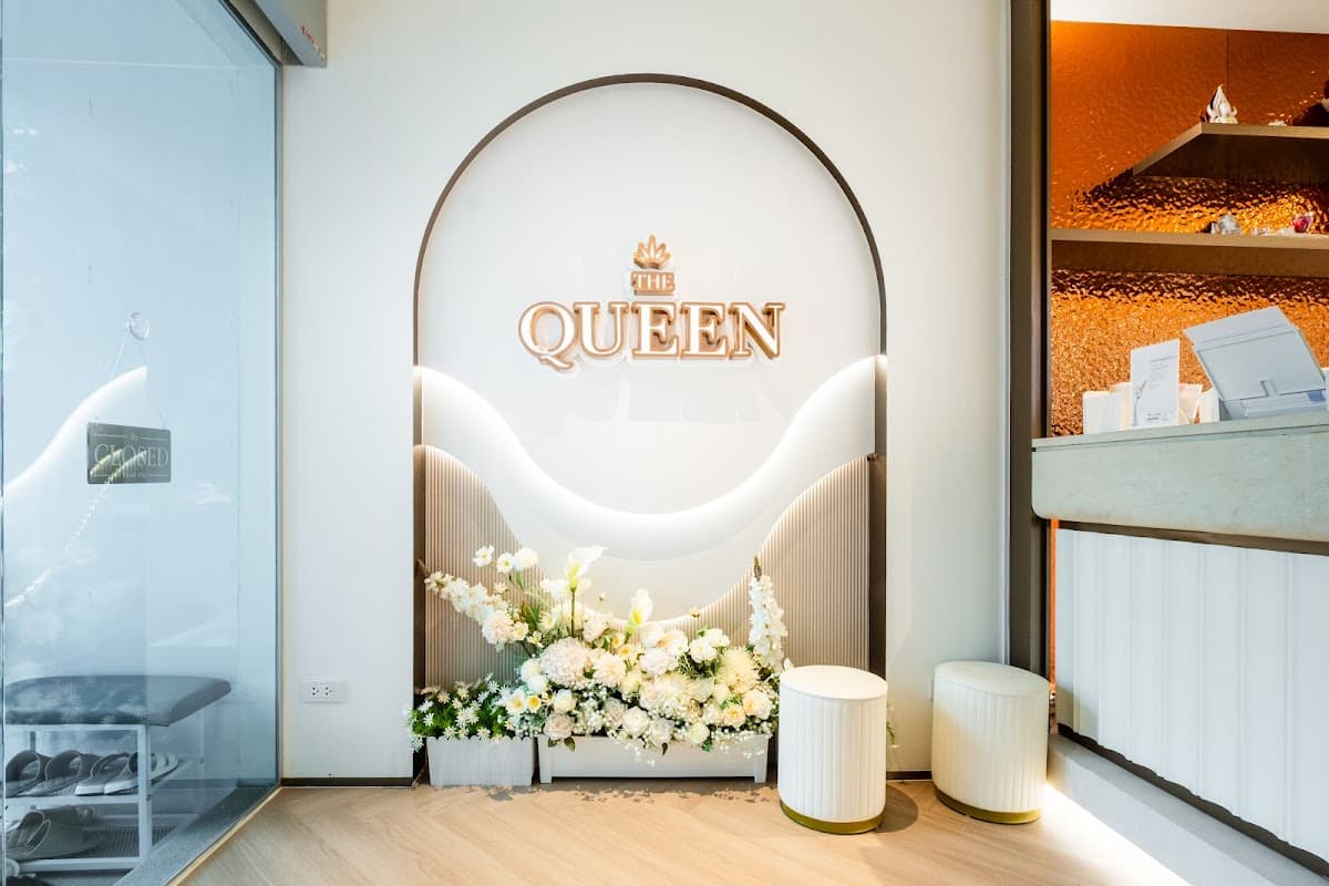 The Queen Salon & Spa Thonglor — photo 1