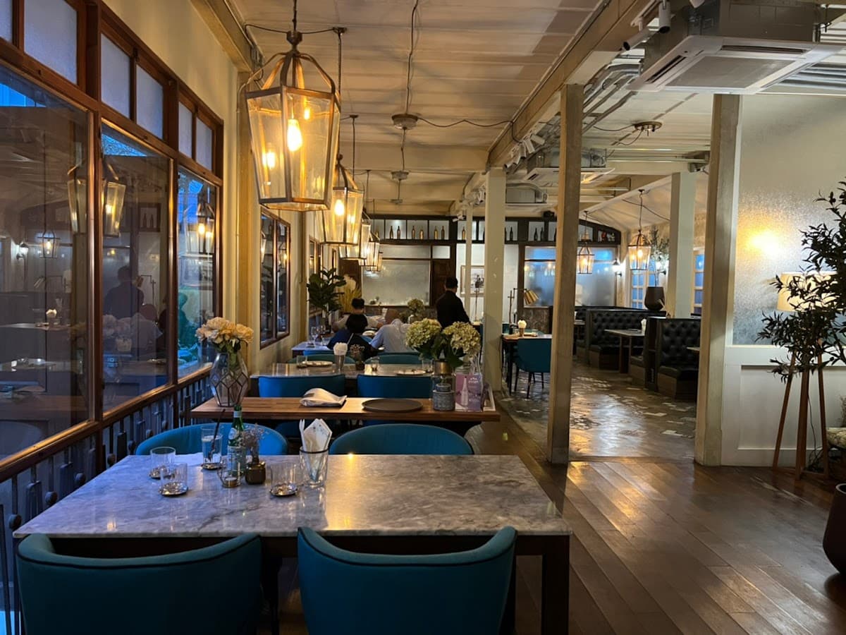 The Yard Restaurant — photo 1