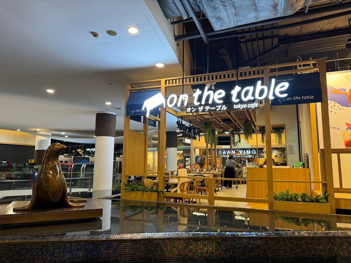 On The Table, Terminal 21 Asok — photo 1