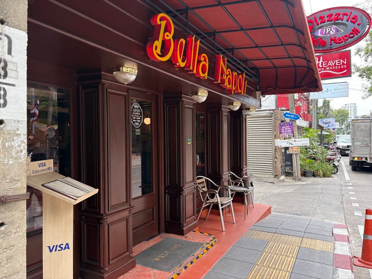 Bella Napoli Sukhumvit — photo 1