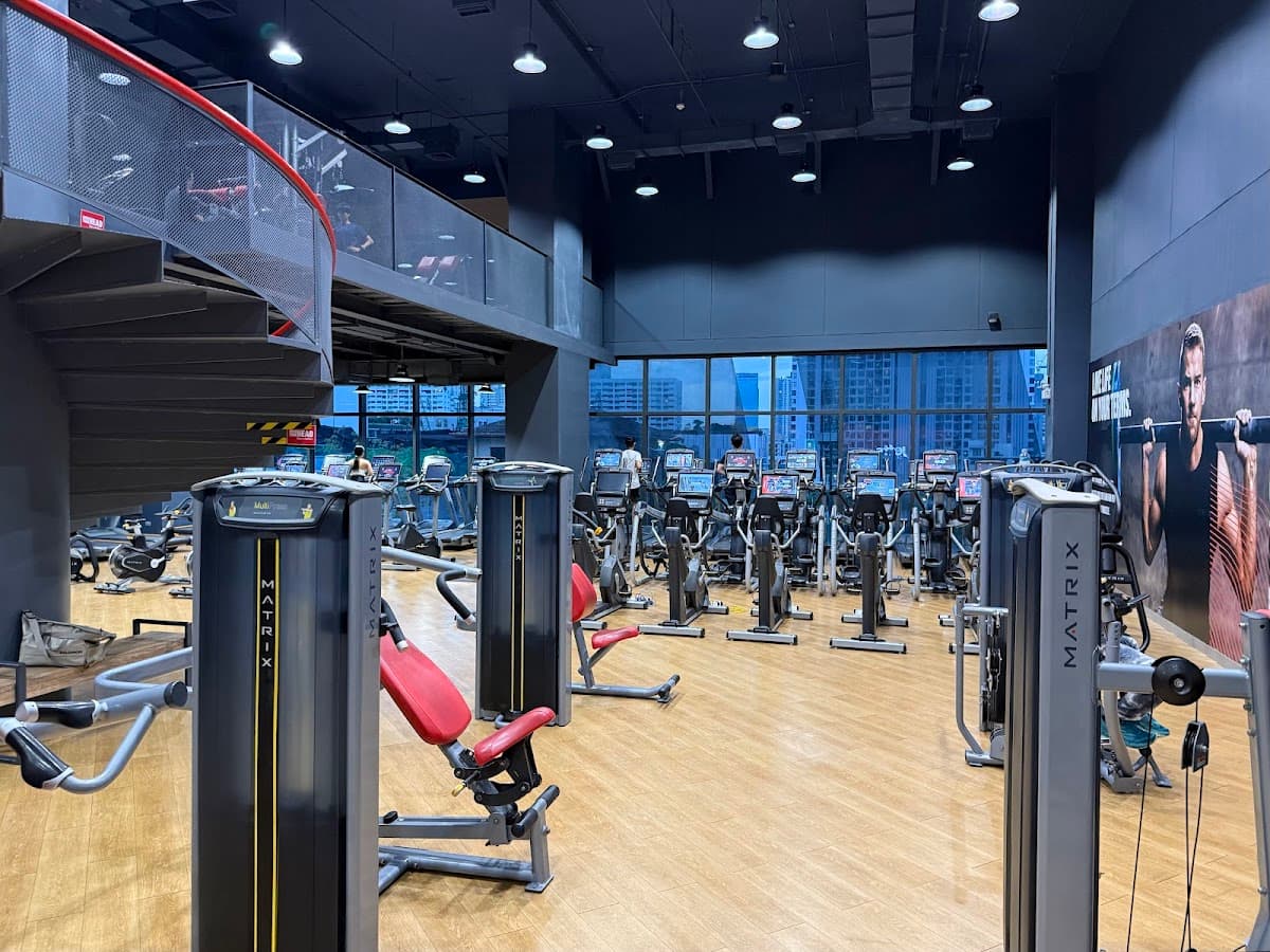 Jetts 24 Hour Fitness Donki Mall Ekkamai เจ็ทส์ ฟิตเนส 24 ชั่วโมง ดองกิ มอลล์ ทองหล่อ — photo 1