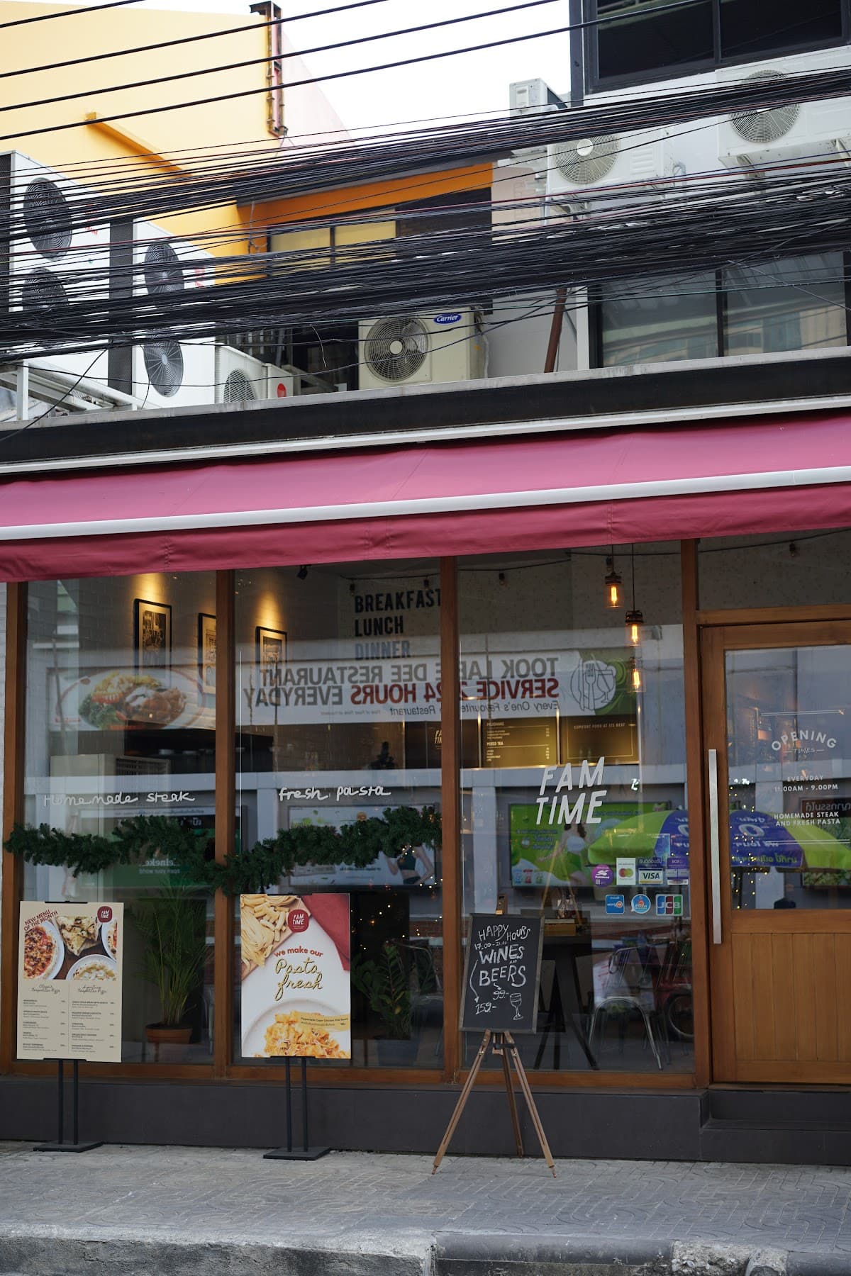 Fam Time Steak and Pasta @Sukhumvit 16 — photo 1