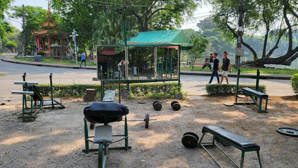 Outdoor Gym — photo 1