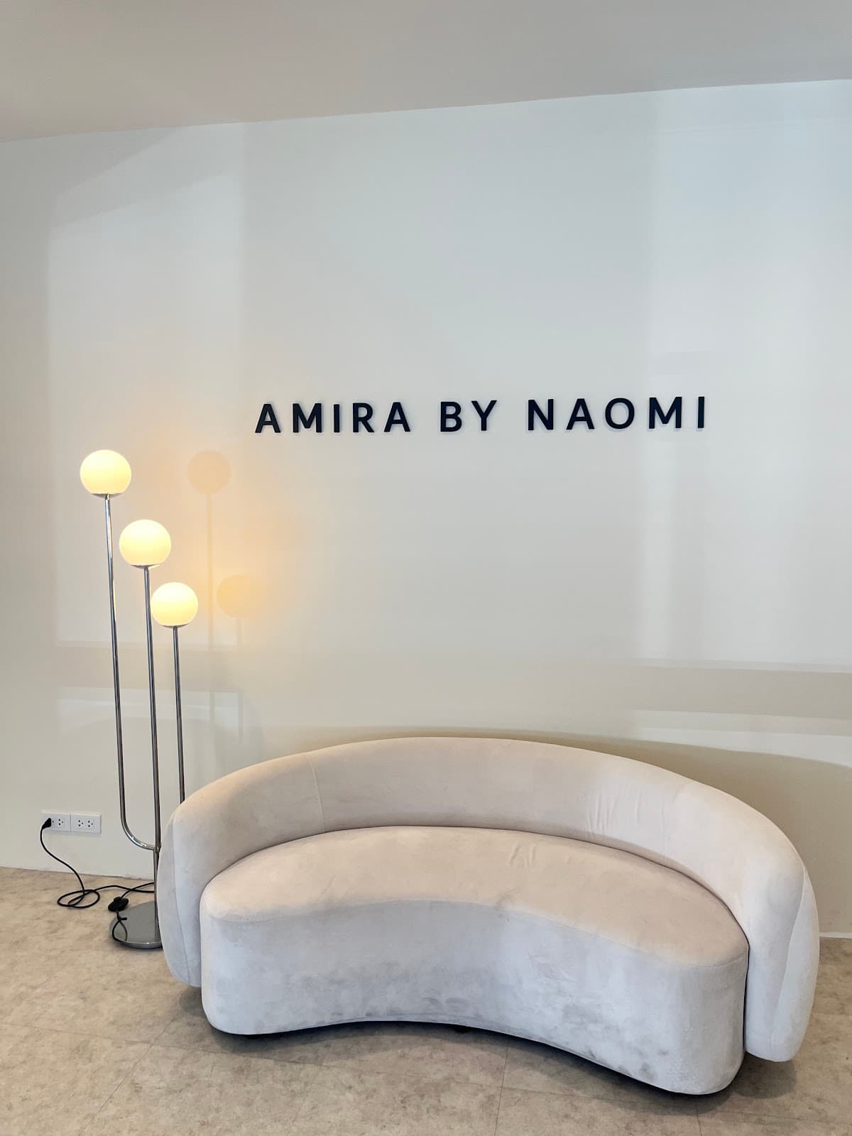Amirabynaomi — photo 1