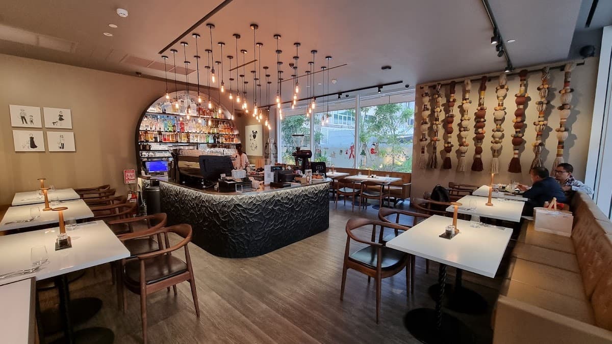 D'ARK The Strand - Comfort Food & Specialty Coffee — photo 1