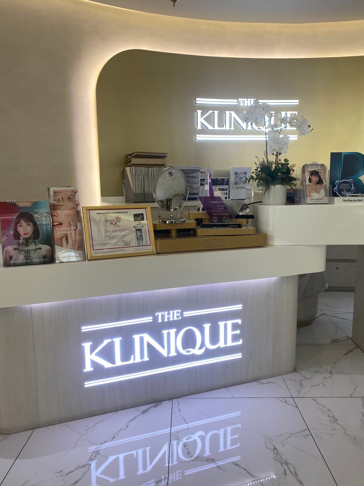 The Klinique - Marché Thonglor — photo 1