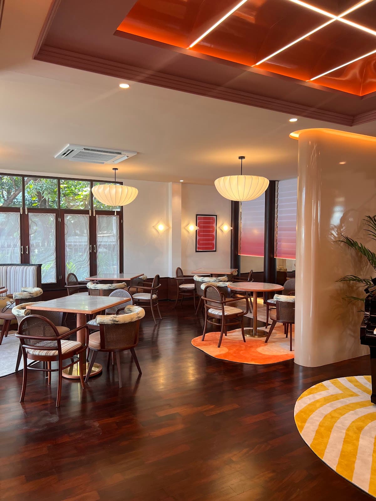 Serpens - All Day Dining — photo 1